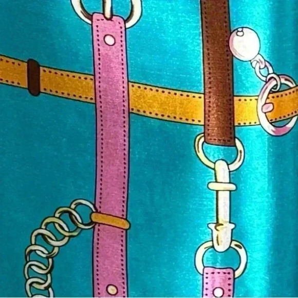 🆕Luxury Satin Scarf Top &  Wrap Skirt - Picture 7 of 14